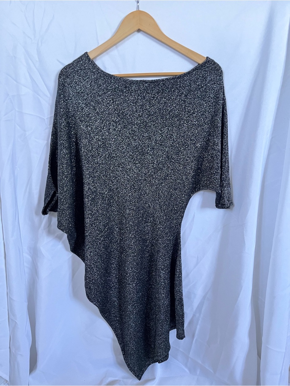 le chateau Metallic Black Asymmetrical One-Shoulder Dress